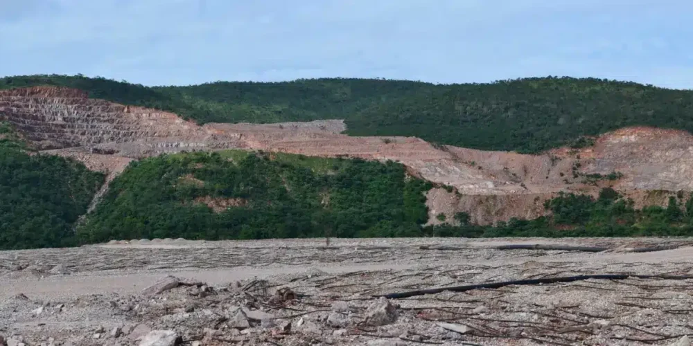 Mineradora de Ouro e Diamantes