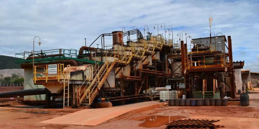 Mineradora de Ouro e Diamantes